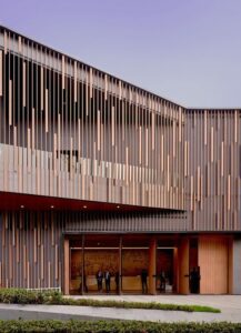 CLUB HOUSE